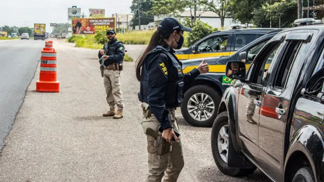 Imagem ilustrativa da notícia Telefone 191 da PRF ficará fora do ar. Veja o novo número