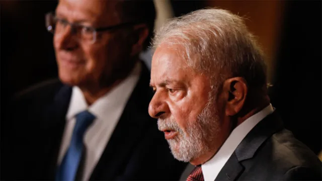Imagem ilustrativa da notícia Lula negocia para dividir verba do 'orçamento secreto'