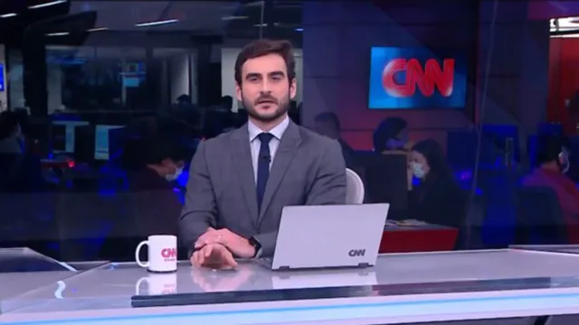 Imagem ilustrativa da notícia Jornalista Evandro Cini é demitido da CNN Brasil