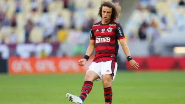 Imagem ilustrativa da notícia Zagueiro David Luiz renova com o Flamengo até o fim de 2023