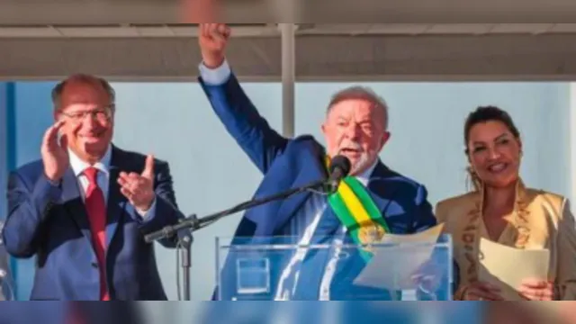 Imagem ilustrativa da notícia Lá em cima! Posse de Lula supera números de Bolsonaro na TV