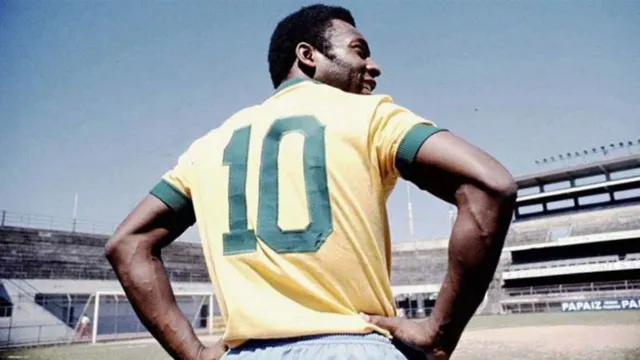 Imagem ilustrativa da notícia Veja onde assistir a 5 filmes sobre Pelé, o Rei do Futebol