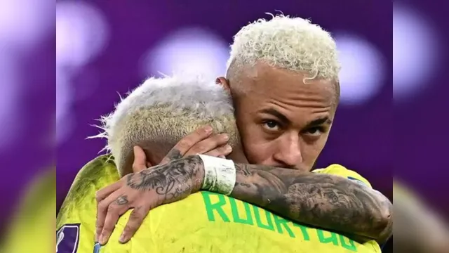Imagem ilustrativa da notícia Neymar expõe conversas com colegas após eliminação na Copa