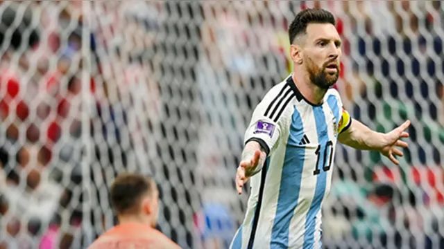 Imagem ilustrativa da notícia Argentina goleia e está a um jogo de dar uma Copa a
Messi