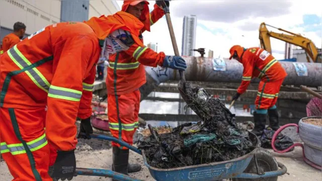 Imagem ilustrativa da notícia Operação: Canais de Belém passam por mutirão de limpeza