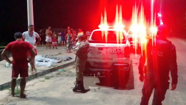 Imagem ilustrativa da notícia Três pessoas morrem afogadas em praia de Mosqueiro