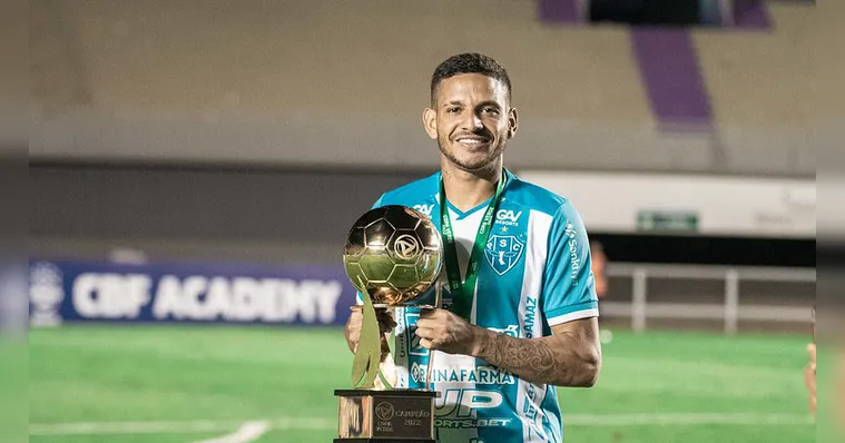 Imagem ilustrativa da notícia Na comemoração do título, Danrlei confirma saída do Paysandu