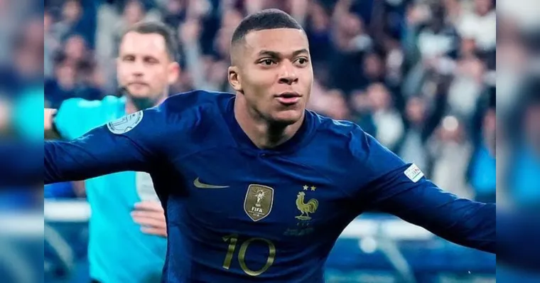 Imagem ilustrativa da notícia Mbappé brilha, França bate Dinamarca e é 1ª classificada