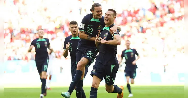 Imagem ilustrativa da notícia Austrália vence a Tunísia e segue viva por vaga nas oitavas