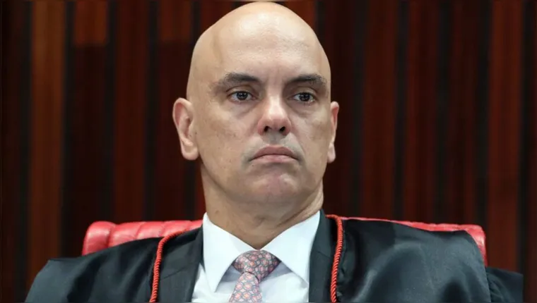 Imagem ilustrativa da notícia Moraes vota contra prisão especial para quem tem diploma