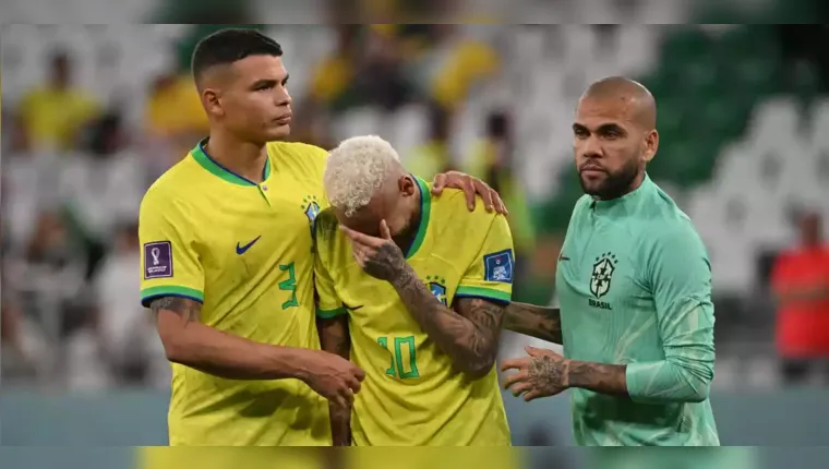 Imagem ilustrativa da notícia Neymar permanece na Seleção? Jogador responde após derrota