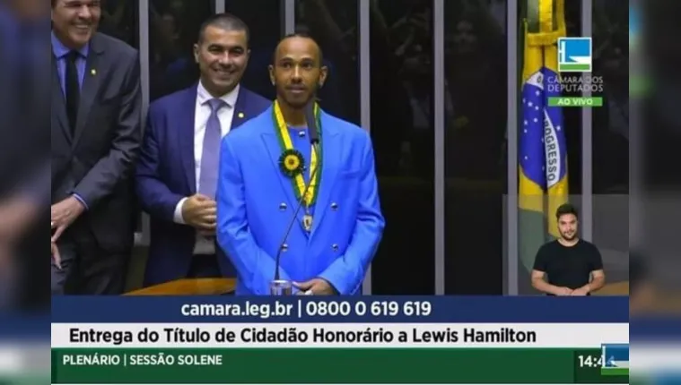 Imagem ilustrativa da notícia Lewis Hamilton ganha título de cidadão honorário brasileiro
