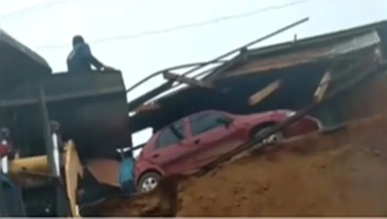 Imagem ilustrativa da notícia Deslizamento de terra atinge cidade no interior do Pará