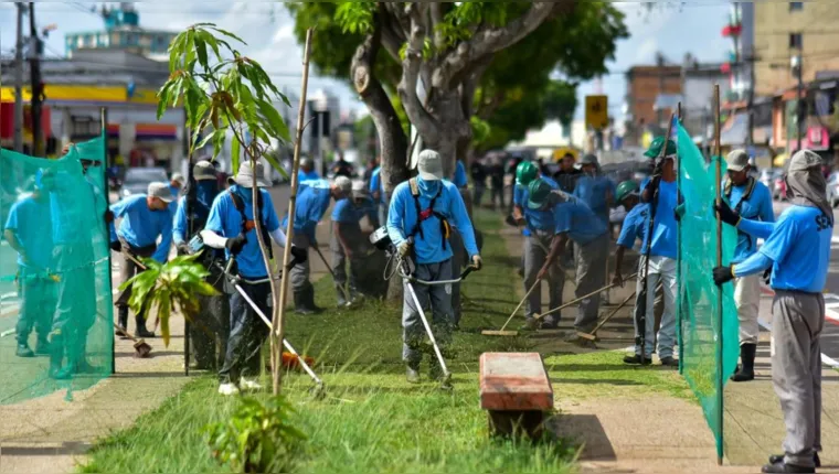 Imagem ilustrativa da notícia Belém: presos atuam em projeto de limpeza de vias públicas