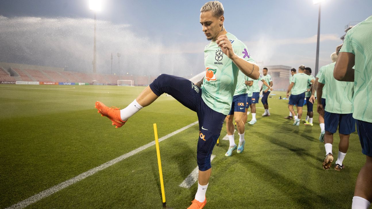 Com três desfalques, Tite fecha treino da Seleção Brasileira