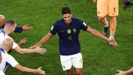 Zagueiro encerra ciclo na seleção após três Copas