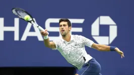 Imagem ilustrativa da notícia Djokovic vence Australian Open e alcança Rafael Nadal