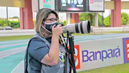 Samara Miranda trabalha no Remo e torce pelo clube do coração.