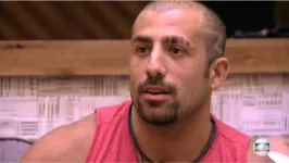 Kaysar é um refugiado sírio que mora no Brasil desde 2011 e ficou conhecido após participar do BBB-11.