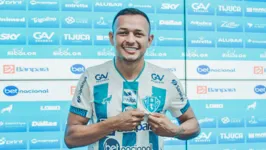 Eric Flores é esperança para a lateral-esquerda