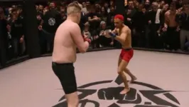 Raymison Formiga se saiu melhor contra o "Golias" Roger Dalet; confira!