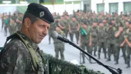 omandante do Exército, general Tomás Paiva