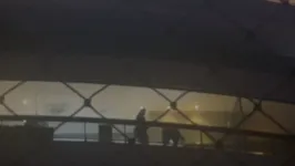 Imagem ilustrativa da notícia Vídeo: Empresário surta e tranca mulher em prédio no Jurunas