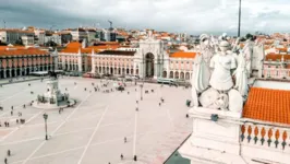 Brasileiros e outros cidadãos de países de língua portuguesa serão beneficiados