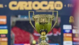 Taça que será entregue ao campeão carioca de 2023