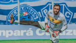 Goleiro Victor Souza, do Paysandu