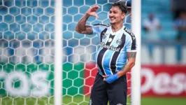Vina abriu o placar para o Grêmio neste domingo.