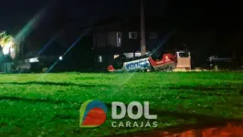 A viatura policial capotou na rotatória existente na Praça Piquiá, localizada no centro da cidade