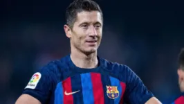 Lewandowski foi autor de um dos gols do Barça