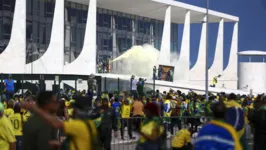 As sedes dos Três Poderes foram destruídas em Brasília (DF)