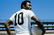 O eterno Rei Pelé receberá uma série de homenagens por parte do Santos.