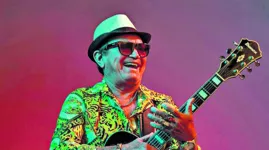Completando 82 anos, Mestre Solano é autor de clássicos como “Americana” e um dos responsáveis pelo desenvolvimento da guitarrada como estilo musical