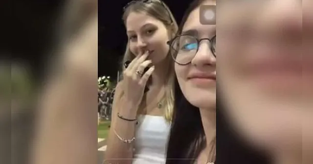 Imagem ilustrativa da notícia Vídeo: Universitárias humilham colega de turma de 40 anos