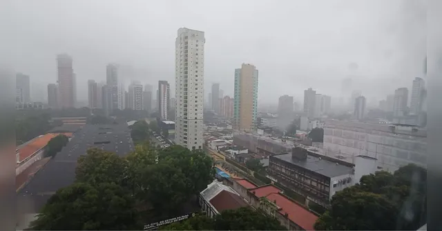 Imagem ilustrativa da notícia Chuva causa alagamentos e transtornos na Grande Belém