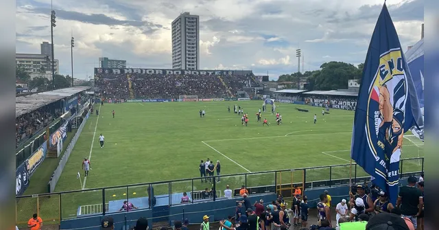Imagem ilustrativa da notícia Vídeo: Torcida puxa "parabéns pra você" ao Clube do Remo