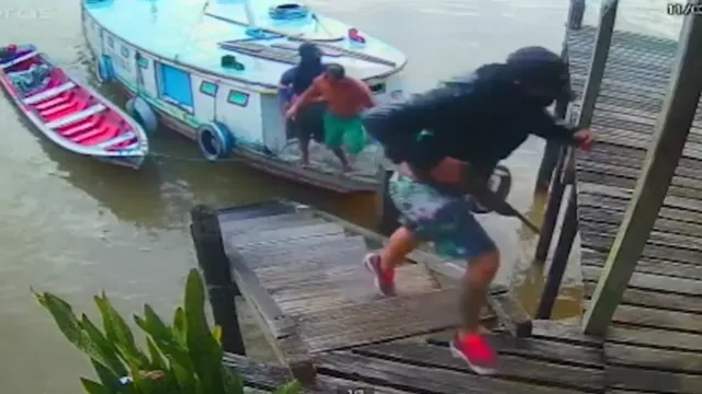 Imagem ilustrativa da notícia Vídeo: piratas invadem casa da família de vereadora no Pará