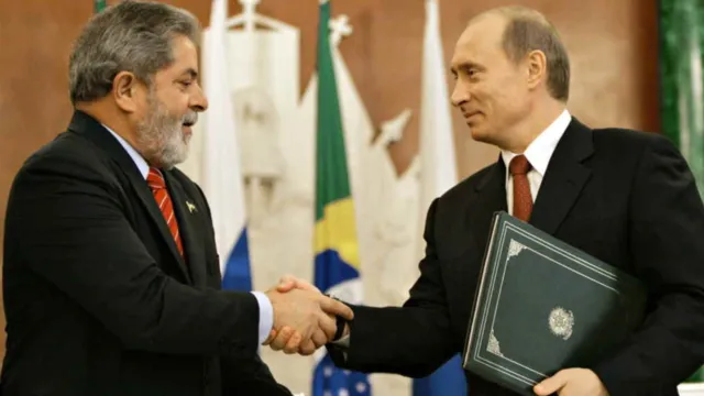 Imagem ilustrativa da notícia Rússia avalia proposta de paz de Lula para Guerra da Ucrânia