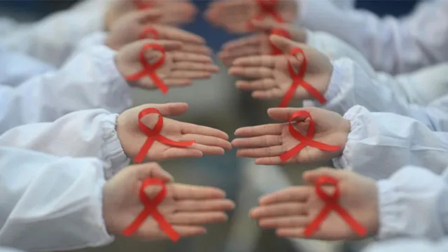 Imagem ilustrativa da notícia OMS faz aliança para acabar com aids em crianças até 2030