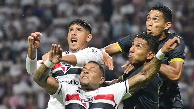 Imagem ilustrativa da notícia São Paulo perde para o Água Santa e é eliminado no Paulistão