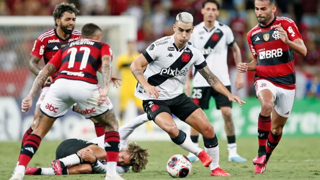 Imagem ilustrativa da notícia Flamengo vence Vasco e abre vantagem na semi do Carioca