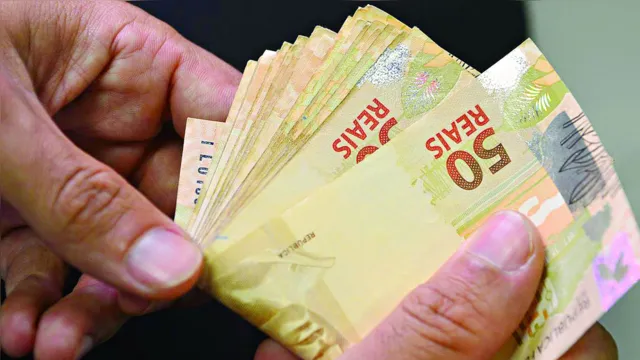 Imagem ilustrativa da notícia Receita paga lote de restituição a mais de três mil no Pará