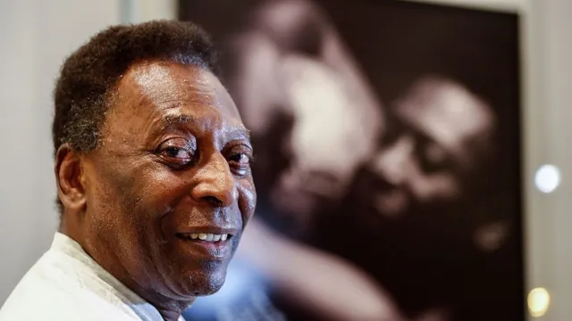 Imagem ilustrativa da notícia Pelé é ícone da luta racial para refugiados nigerianos