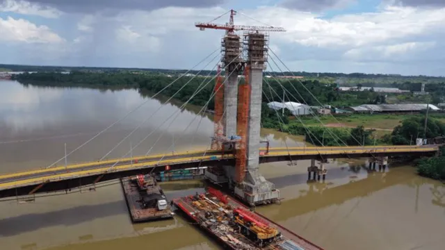 Imagem ilustrativa da notícia Ponte do Outeiro recebe cabos e obras entram na reta final