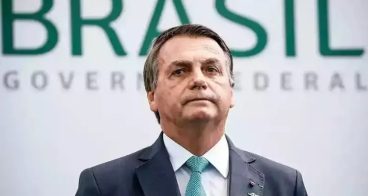 Imagem ilustrativa da notícia Divulgar vacinação de Bolsonaro vai contra a lei, diz MS