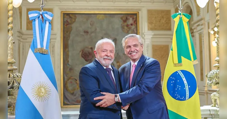 Imagem ilustrativa da notícia Brasil e Argentina estudam criar moeda única; entenda