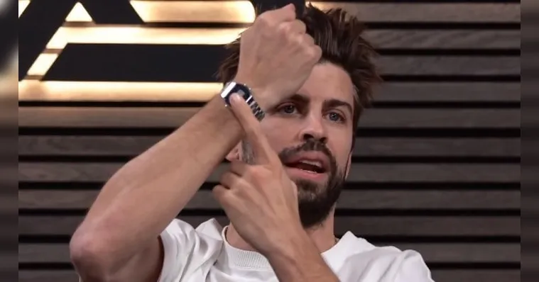 Imagem ilustrativa da notícia Piqué anuncia patrocínio de relógio após música de Shakira